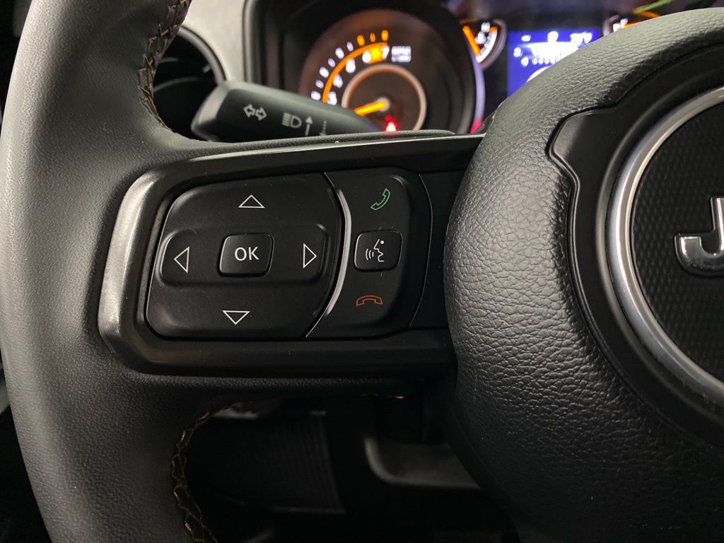 Thumbnail: 2024 Jeep Wrangler - 27