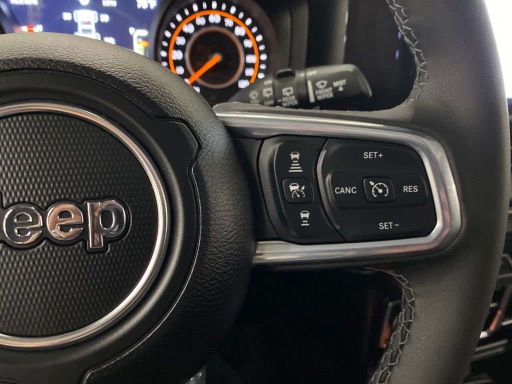 Thumbnail: 2026 Jeep Wrangler - 28