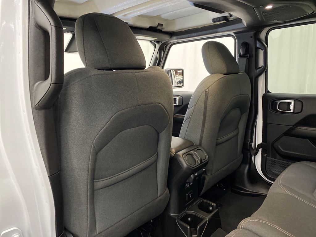 Thumbnail: 2026 Jeep Wrangler - 13