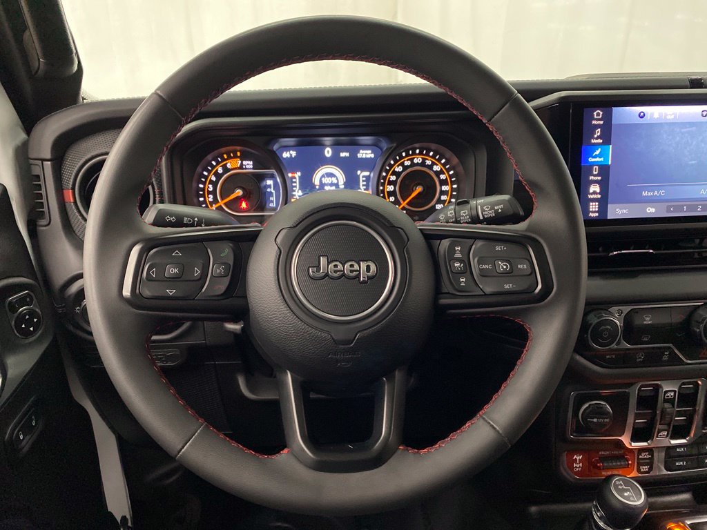 Thumbnail: 2025 Jeep Wrangler - 12