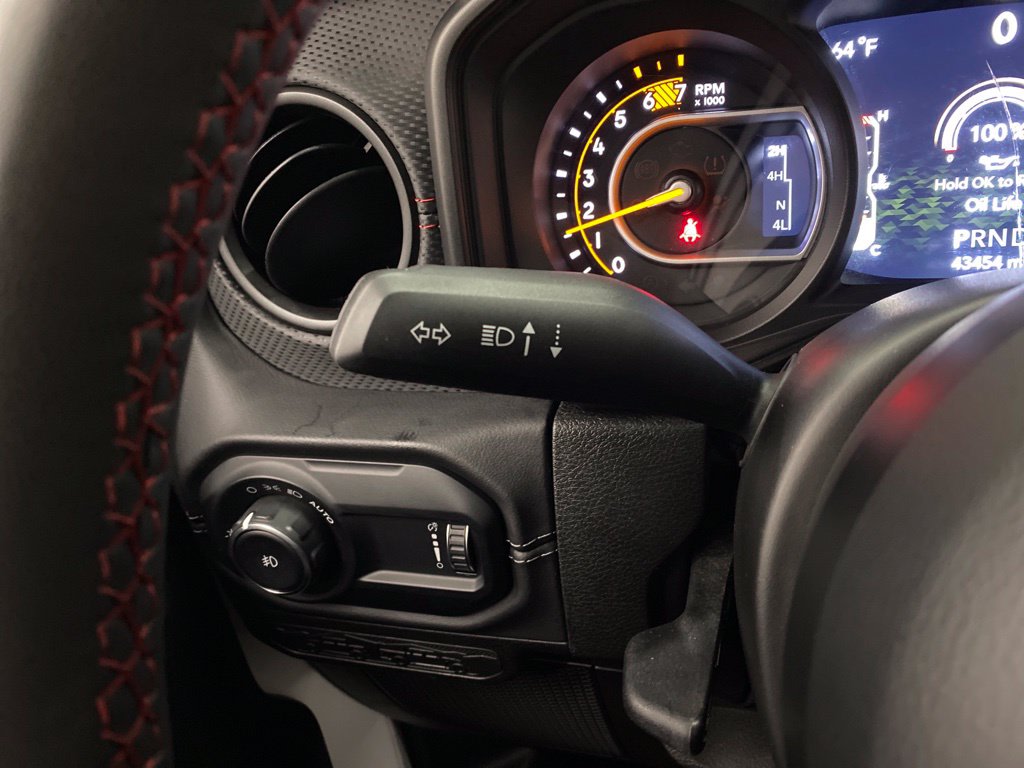 Thumbnail: 2025 Jeep Wrangler - 28
