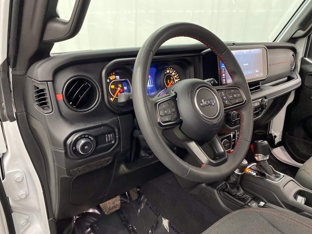 Thumbnail: 2025 Jeep Wrangler - 2