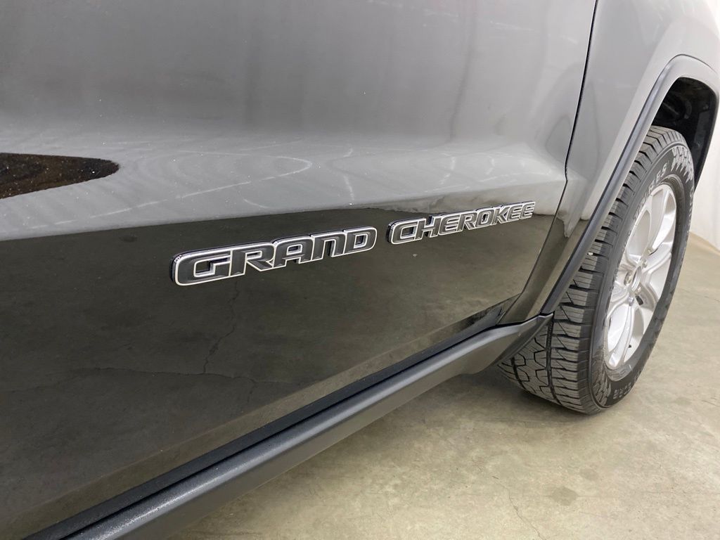 Thumbnail: 2021 Jeep Grand Cherokee - 7