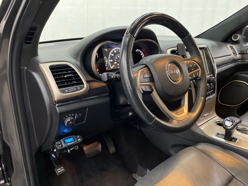 Thumbnail: 2015 Jeep Grand Cherokee - 2