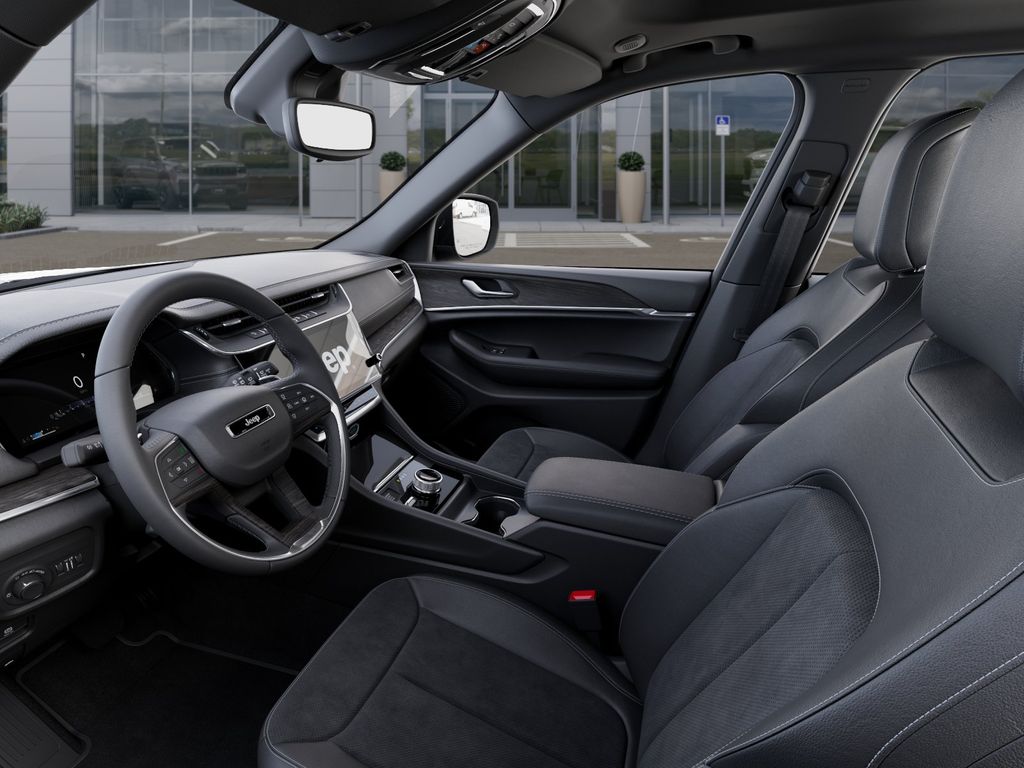 Thumbnail: 2026 Jeep Grand Cherokee - 24