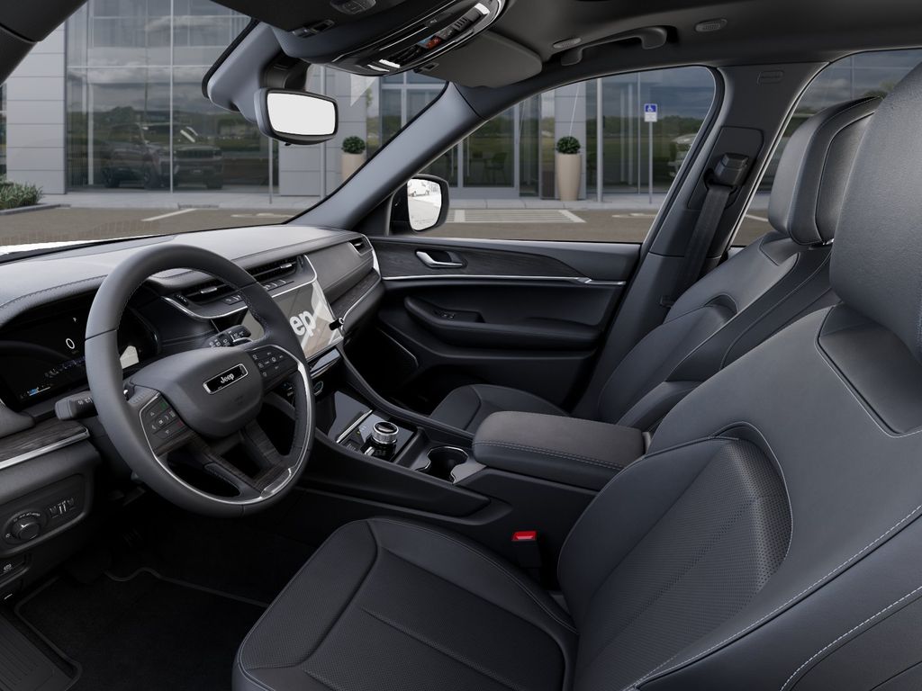 Thumbnail: 2026 Jeep Grand Cherokee - 8