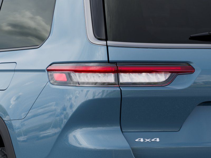 Thumbnail: 2026 Jeep Grand Cherokee L - 18