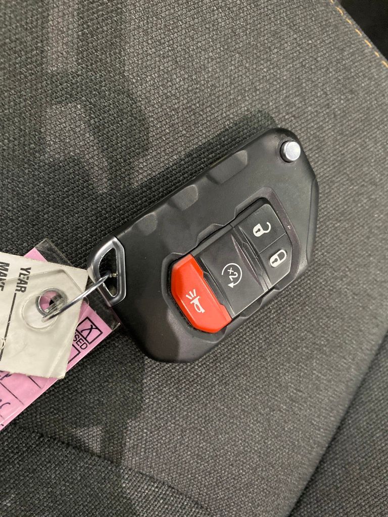 Thumbnail: 2024 Jeep Wrangler - 18