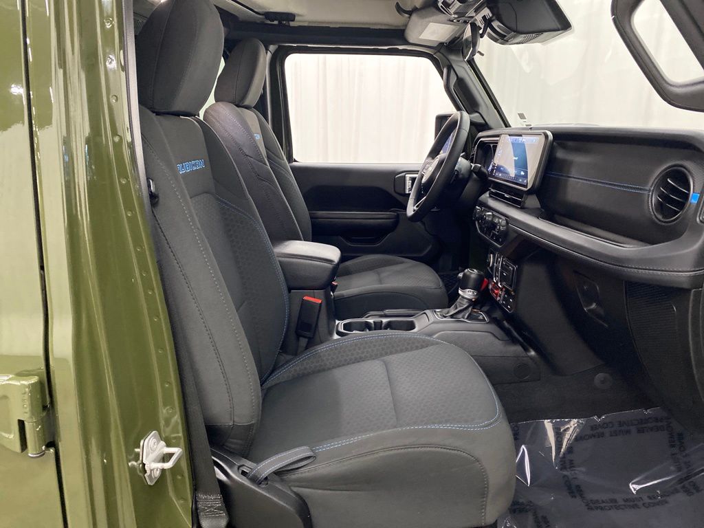 Thumbnail: 2024 Jeep Wrangler - 11