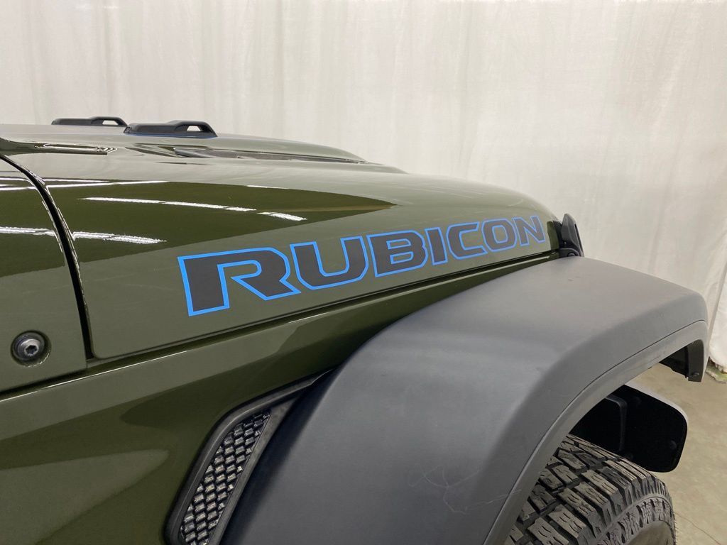 Thumbnail: 2024 Jeep Wrangler - 22
