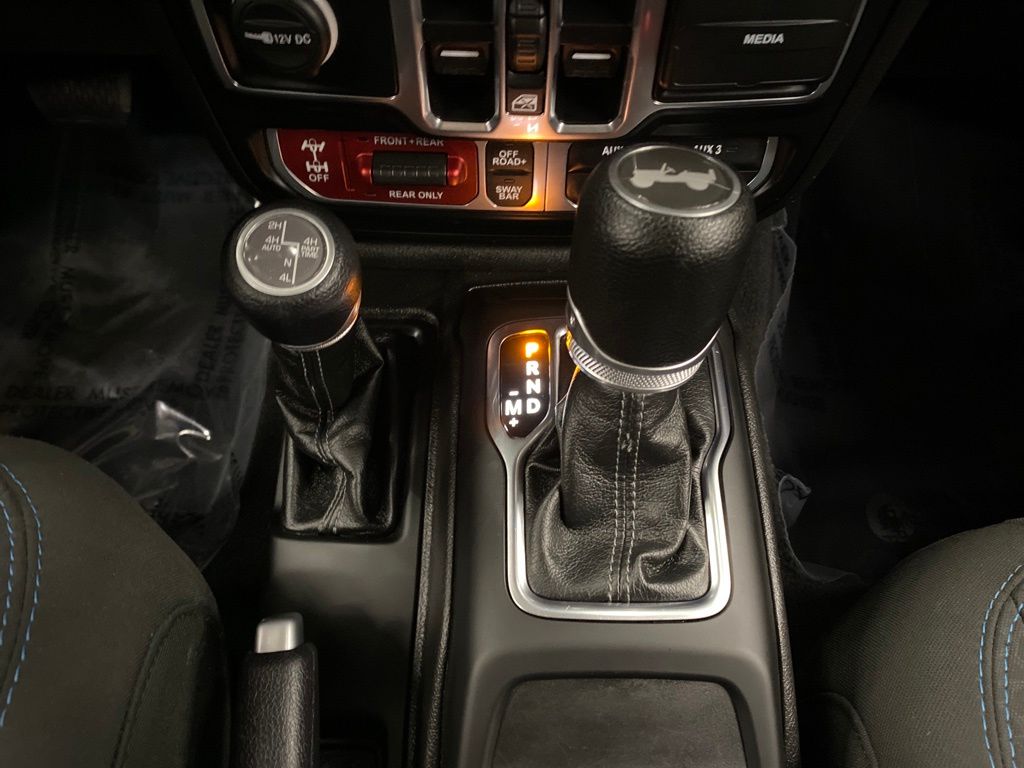 Thumbnail: 2024 Jeep Wrangler - 15