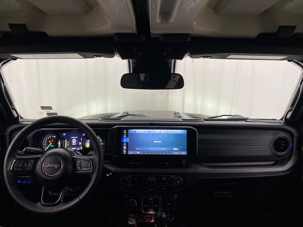 Thumbnail: 2024 Jeep Wrangler - 9