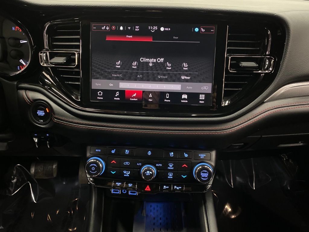 Thumbnail: 2025 Dodge Durango - 15