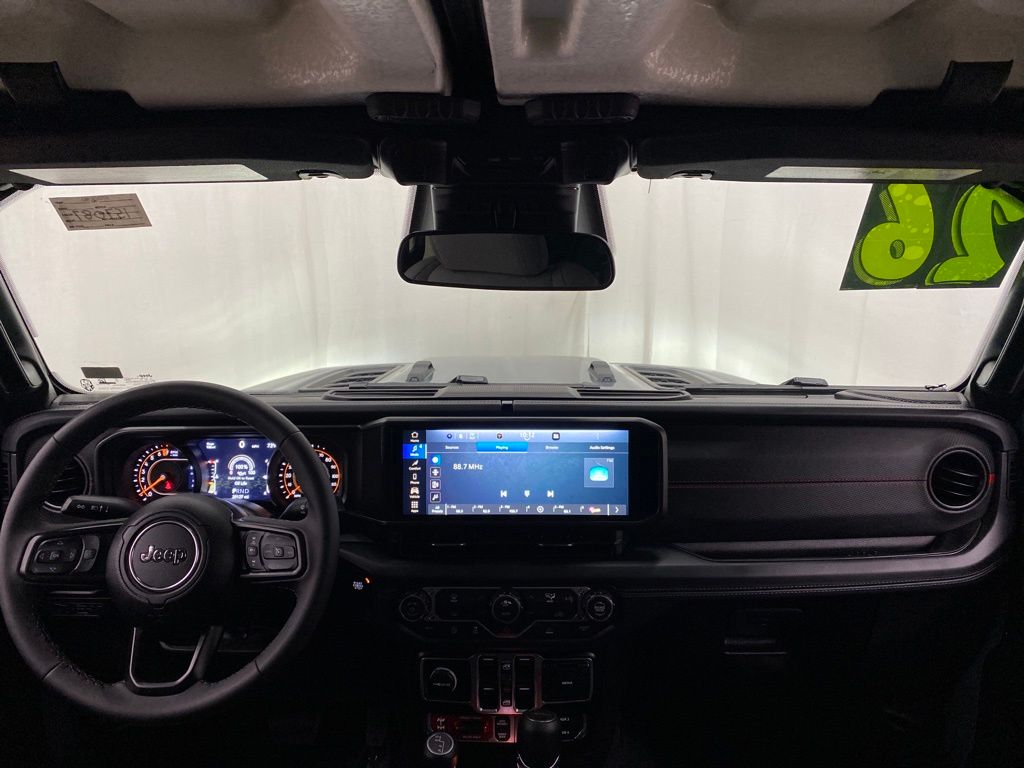 Thumbnail: 2026 Jeep Gladiator - 8