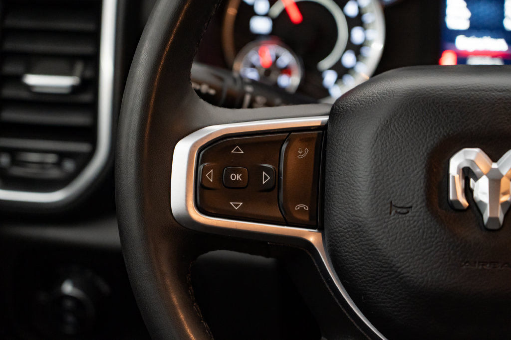Thumbnail: 2025 RAM 1500 - 21