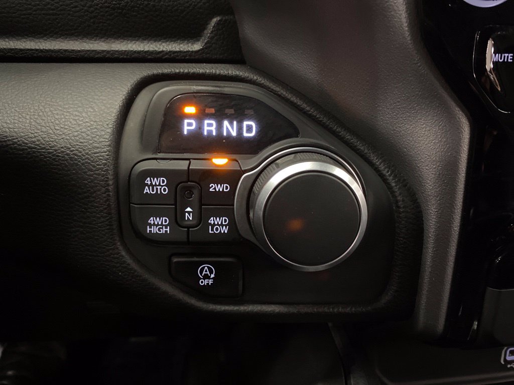 Thumbnail: 2025 RAM 1500 - 28