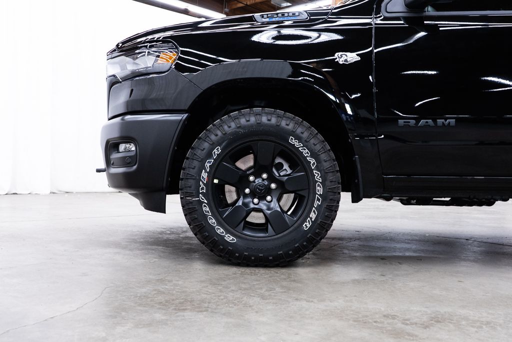 Thumbnail: 2026 RAM 1500 - 6