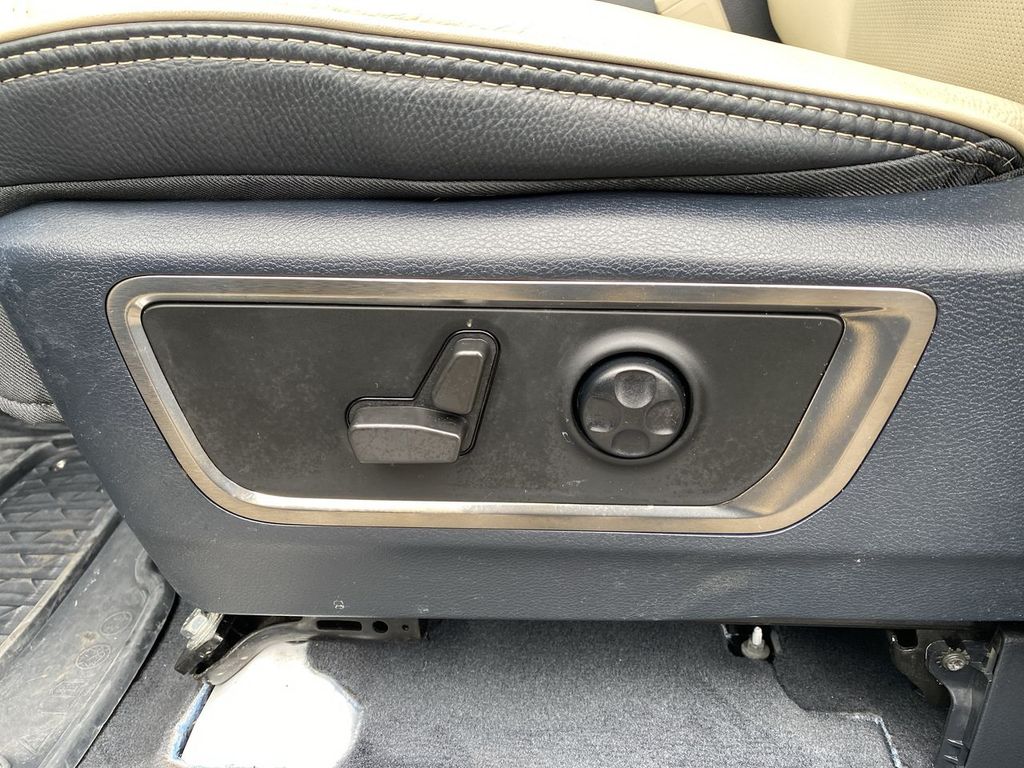 Thumbnail: 2021 RAM 1500 - 23