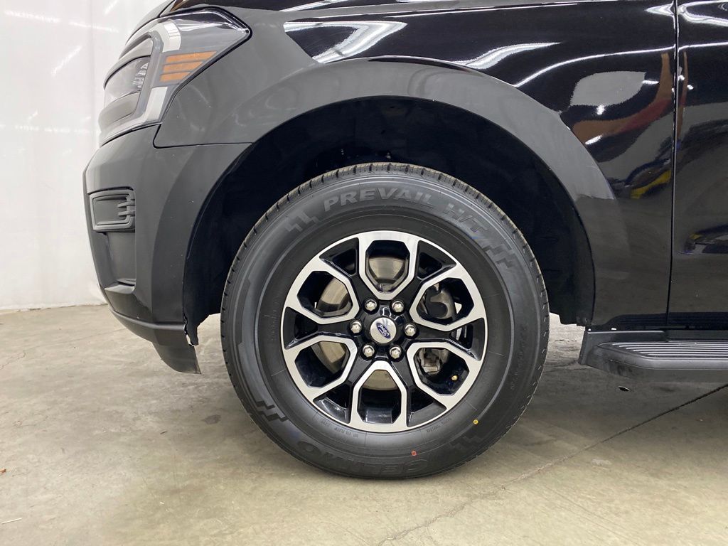 Thumbnail: 2024 Ford Expedition MAX - 8