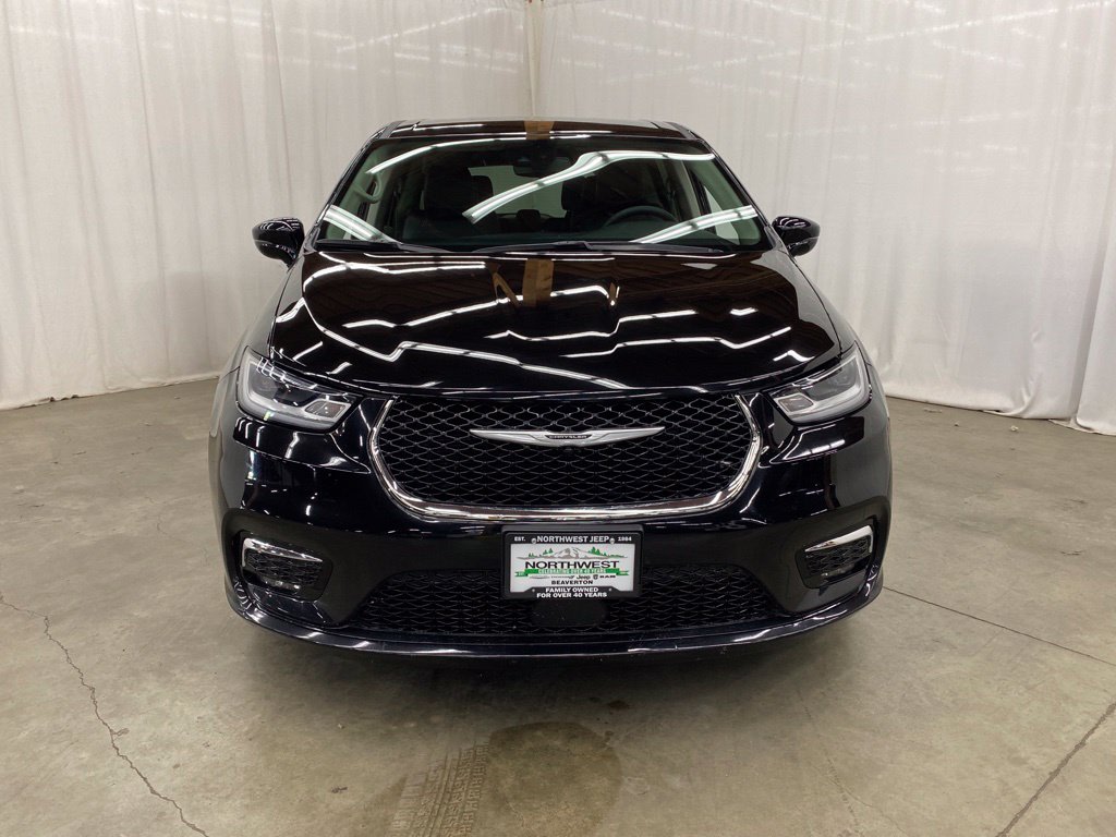 Thumbnail: 2024 Chrysler Pacifica - 21