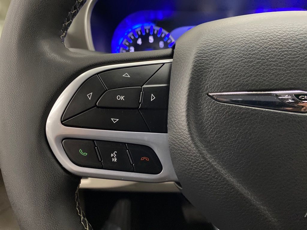 Thumbnail: 2024 Chrysler Pacifica - 25
