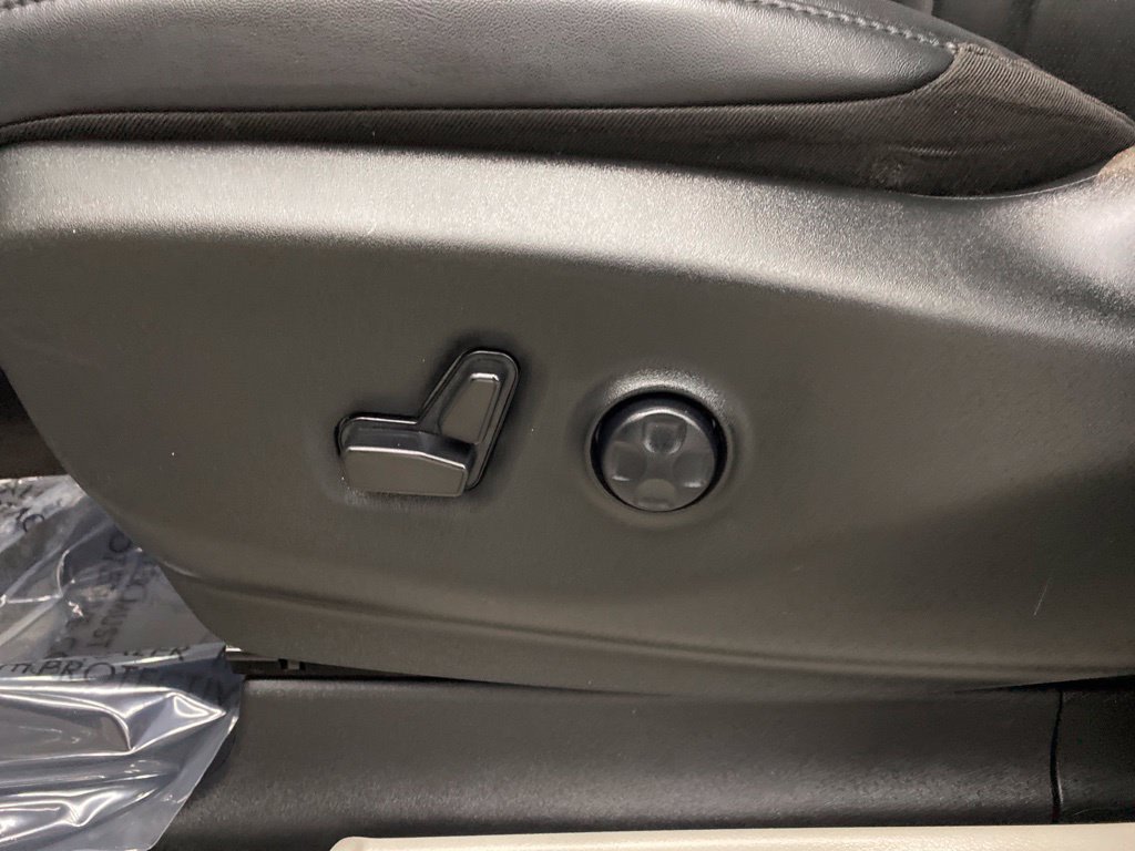 Thumbnail: 2024 Chrysler Pacifica - 22