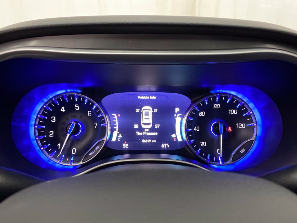 Thumbnail: 2025 Chrysler Pacifica - 15