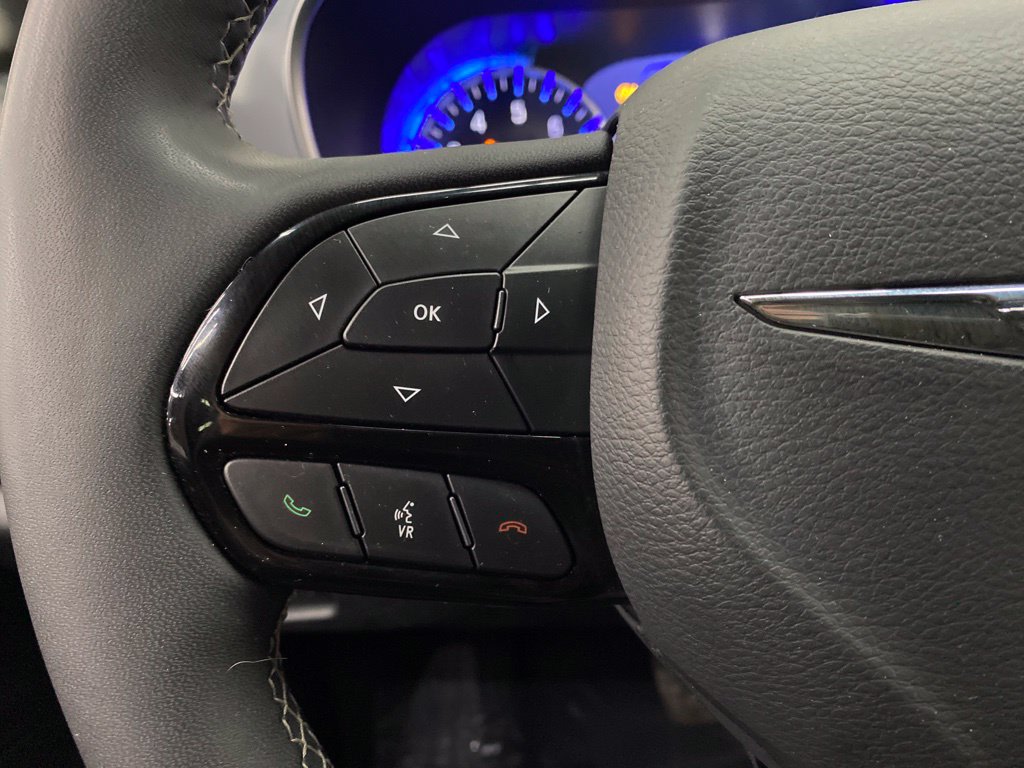 Thumbnail: 2025 Chrysler Pacifica - 23