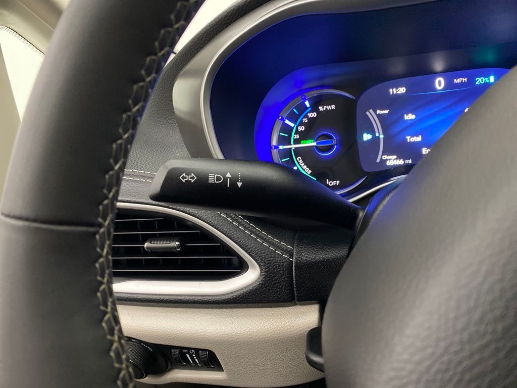 Thumbnail: 2024 Chrysler Pacifica - 28