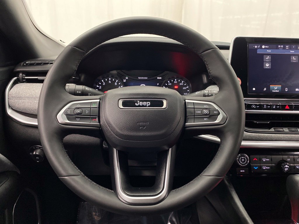 Thumbnail: 2025 Jeep Compass - 14