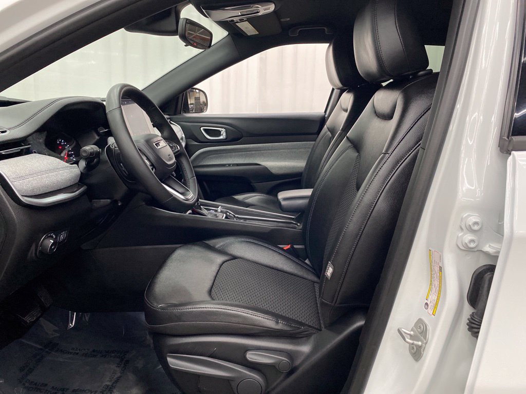 Thumbnail: 2025 Jeep Compass - 11