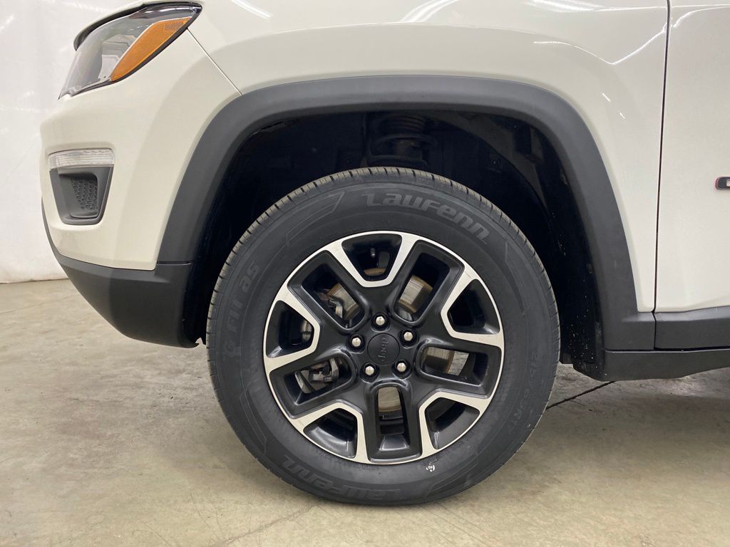 Thumbnail: 2021 Jeep Compass - 8