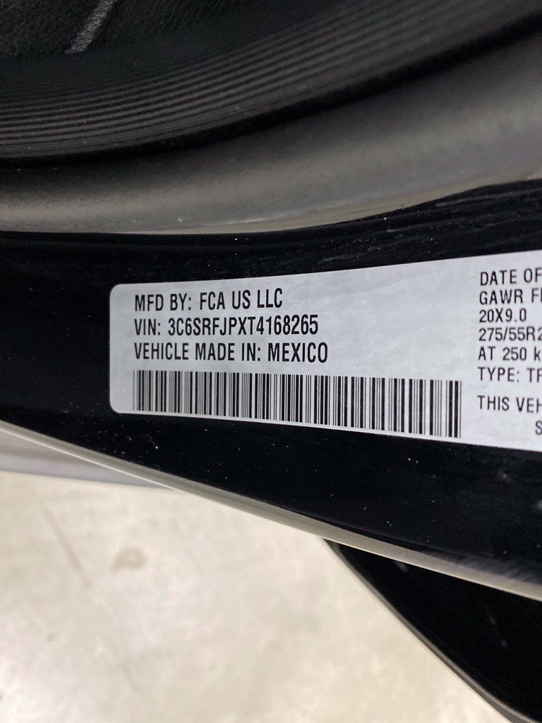 Thumbnail: 2026 RAM 1500 - 18