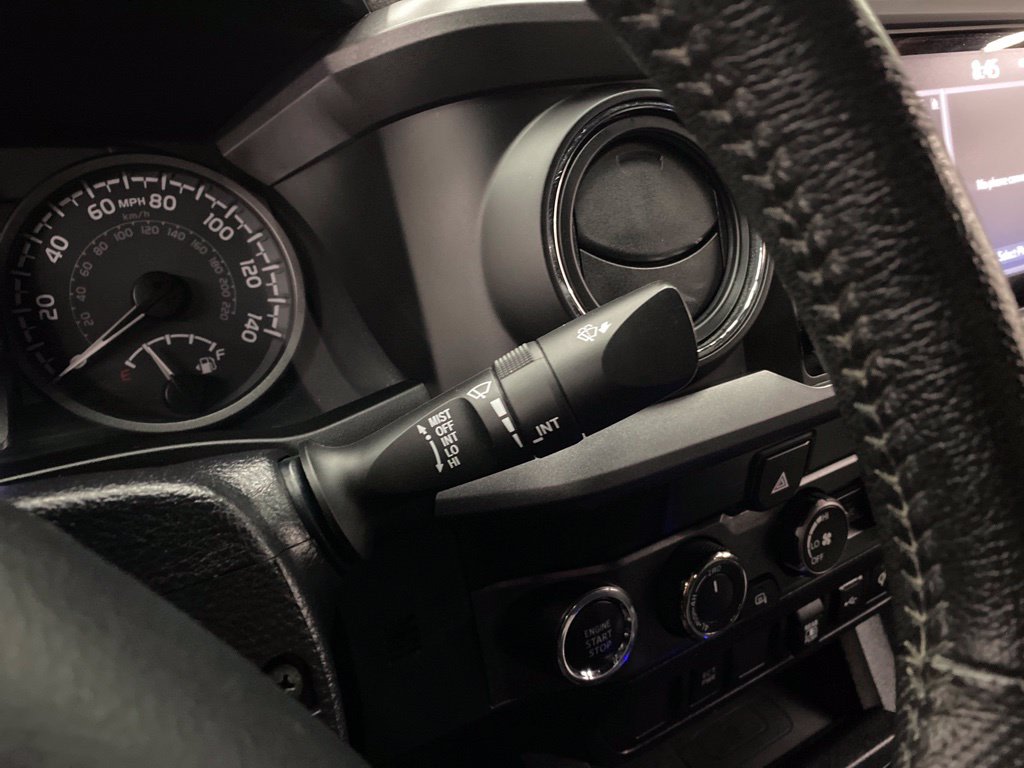 Thumbnail: 2020 Toyota Tacoma - 29