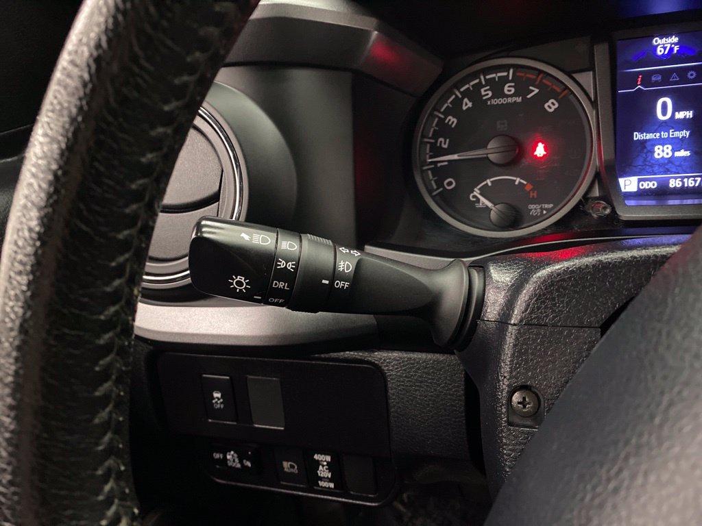Thumbnail: 2020 Toyota Tacoma - 28