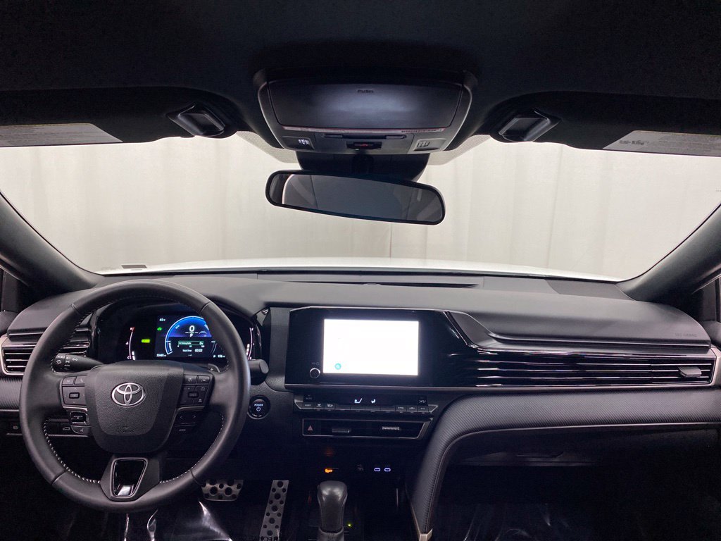 Thumbnail: 2025 Toyota Camry - 10