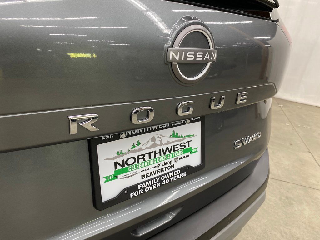 Thumbnail: 2023 Nissan Rogue - 6