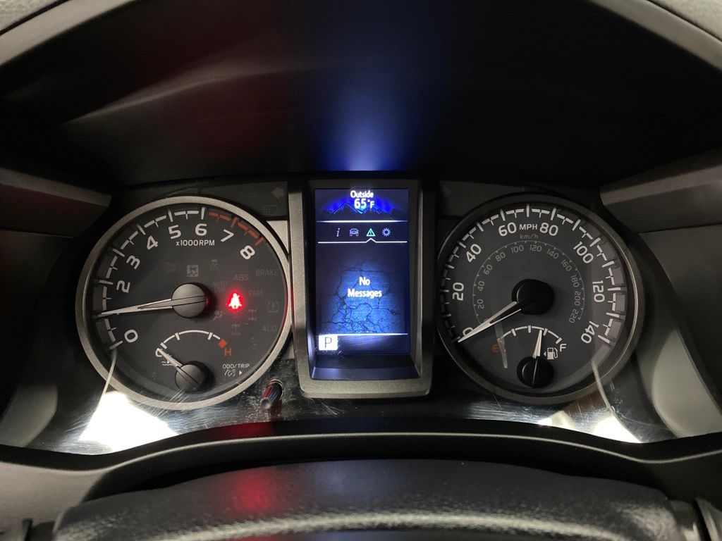 Thumbnail: 2021 Toyota Tacoma - 17