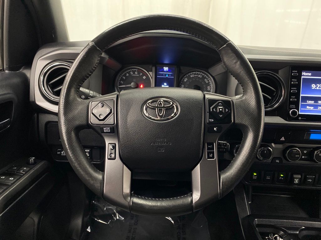 Thumbnail: 2021 Toyota Tacoma - 14