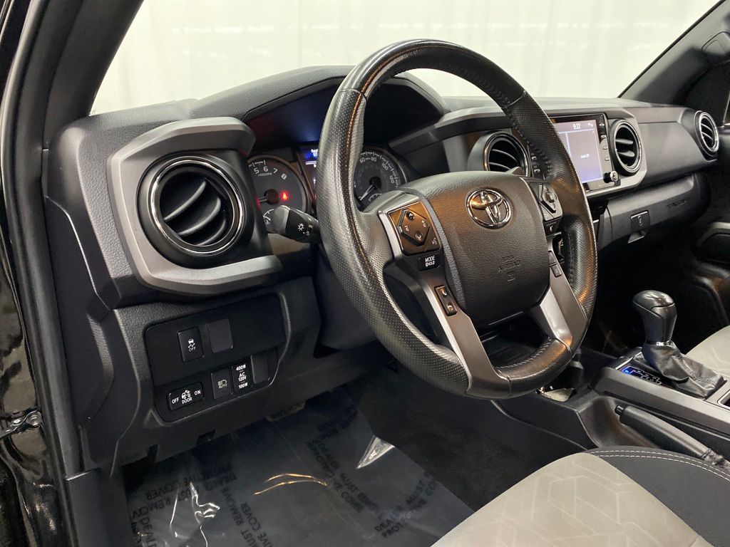 Thumbnail: 2021 Toyota Tacoma - 2