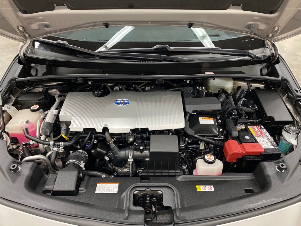 Thumbnail: 2019 Toyota Prius Prime - 9