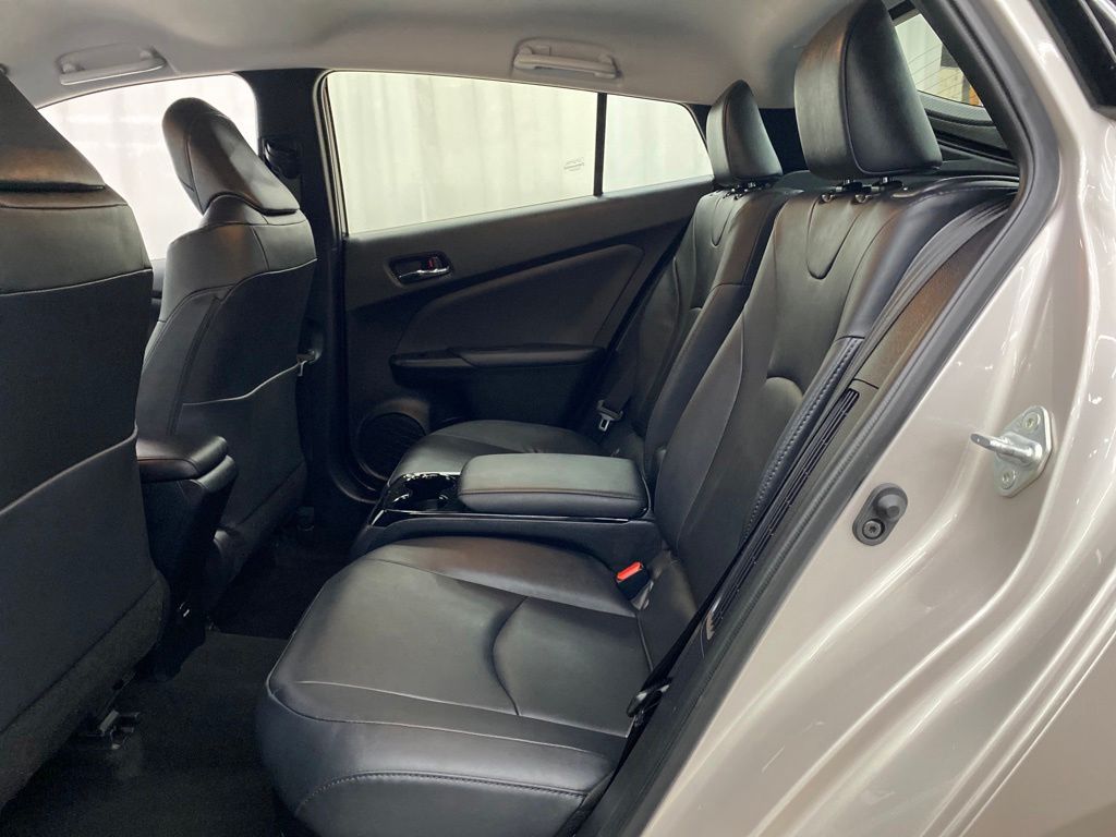 Thumbnail: 2019 Toyota Prius Prime - 23