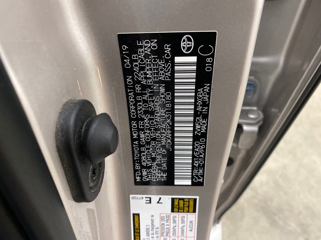 Thumbnail: 2019 Toyota Prius Prime - 17