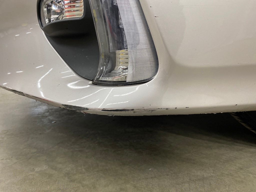 Thumbnail: 2019 Toyota Prius Prime - 32