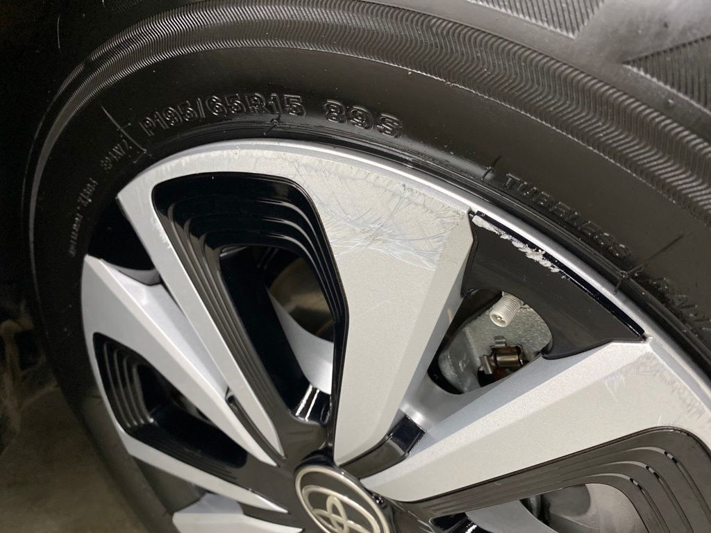 Thumbnail: 2019 Toyota Prius Prime - 15